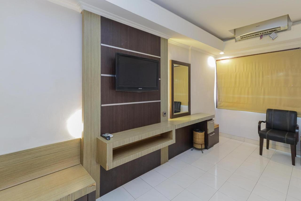 Urbanview Hotel Taman Suci Denpasar Exterior foto